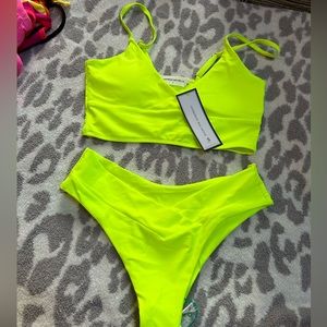 Goodnight Macaroon size small